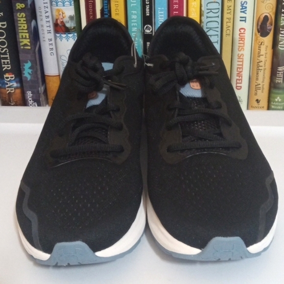 UNDER ARMOUR BLACK BLUE GRANITE HOVR SONIC 6 SNEAKERS SIZE 12 NWT - Picture 6 of 9
